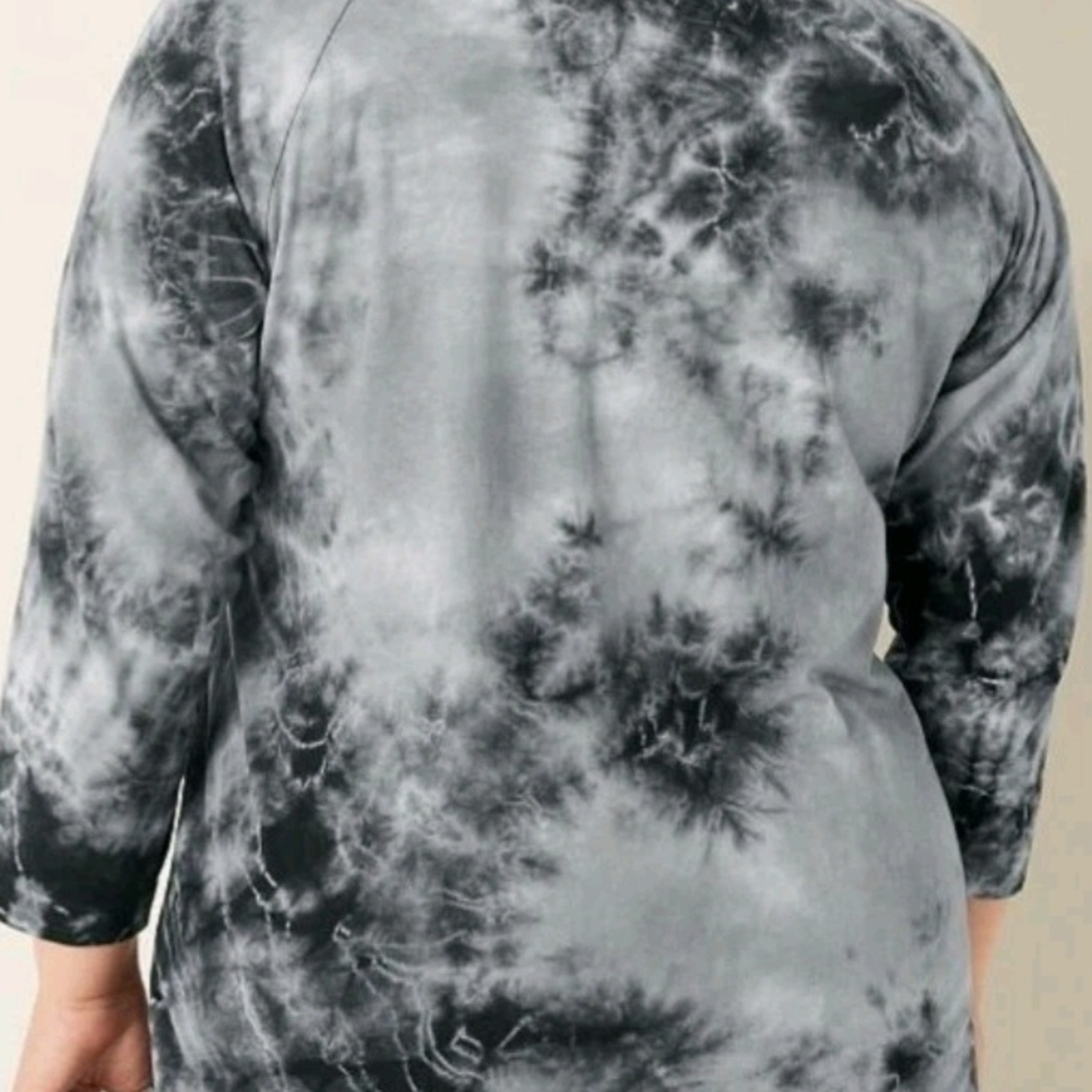 PINK Victoria's Secret Blue And White Tie-Dye 3/4 Sleeve Tee. Size XXL - Picture 4 of 9